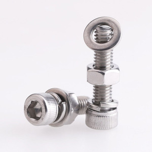 Juego de tornillos y tuercas hexagonales métricos de acero inoxidable 304 con combinación de resorte plano - Product Image 1