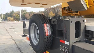 <span class=keywords><strong>Grue</strong></span> sur camion puissante Xuzhou d'origine à flèche articulée 5 sections 50 tonnes QY50K5D-5 avec conduite à gauche <span class=keywords><strong>DAF</strong></span> Horgos - Product Image 4