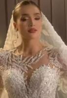 Robe de mariée africaine à manches longues | Élégante robe de bal en dentelle perlée | Robe de mariée princesse à traîne cathédrale (personnalisé 2025)