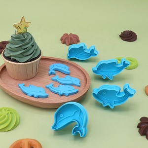 Lot de 4 <span class=keywords><strong>emporte</strong></span>-pièces créatifs en plastique pour biscuits, motif <span class=keywords><strong>dauphin</strong></span> bleu, pour la cuisine, faciles à démouler - Product Image 3