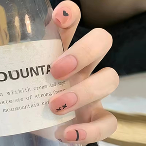 Vente en gros usine – Nouveaux faux ongles carrés courts à presser, style luxe et tendance, forme cercueil/ballerine, 24 pièces, pour femmes - Product Image 5