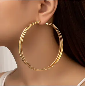 wholesale Cheap custom Big base Circle Hoop Earring for Women Fashion Gold Color Geometric irregular Metal round Dangle Earring