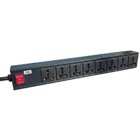 Barrette d'alimentation pour armoire serveur IP20 T3 PBT ignifuge, avec parafoudre 1,5 kV, niveau de protection 7000W, 8 prises universelles