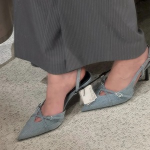 Nuevas Sandalias de Tacón de Aguja Puntiagudas de Mezclilla para Verano - Sandalias de Moda para Mujer con Punta Redonda y Estilo Elegante - Product Image 3