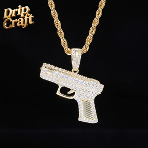 Colgante de Pistola <span class=keywords><strong>Chapado</strong></span> <span class=keywords><strong>en</strong></span> <span class=keywords><strong>Oro</strong></span> Estilo Hip-Hop, Inspirado <span class=keywords><strong>en</strong></span> el Punk, <span class=keywords><strong>Cobre</strong></span> <span class=keywords><strong>Chapado</strong></span> <span class=keywords><strong>en</strong></span> <span class=keywords><strong>Oro</strong></span> con Zirconia, Alta Calidad, Venta al Por Mayor - Product Image 3