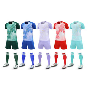 Kit de fútbol personalizado de temporada 2025 2026 al por mayor uniforme de fútbol original conjunto de camiseta de fútbol por sublimación calidad superior - Product Image 1
