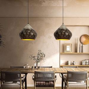 Lámpara Colgante de Hierro Forjado Estilo Wabi-Sabi para Mesa de Comedor, Barra de Bar Retro Americana Original, Iluminación Personalizada para Alojamientos - Product Image 3