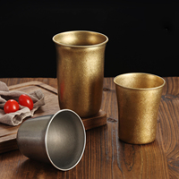 Tasse en acier inoxydable à double paroi de conception classique pour le café, la bière, le jus, le vin, les restaurants, le camping, les cadeaux, les mugs