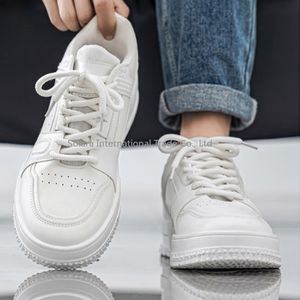 Chaussures de marche d'hiver pour homme, tendance 2026, noires, style Jedi, à lacets, en maille, rétro, sportives, décontractées, à semelle épaisse, imperméables, respirantes et légères - Product Image 4