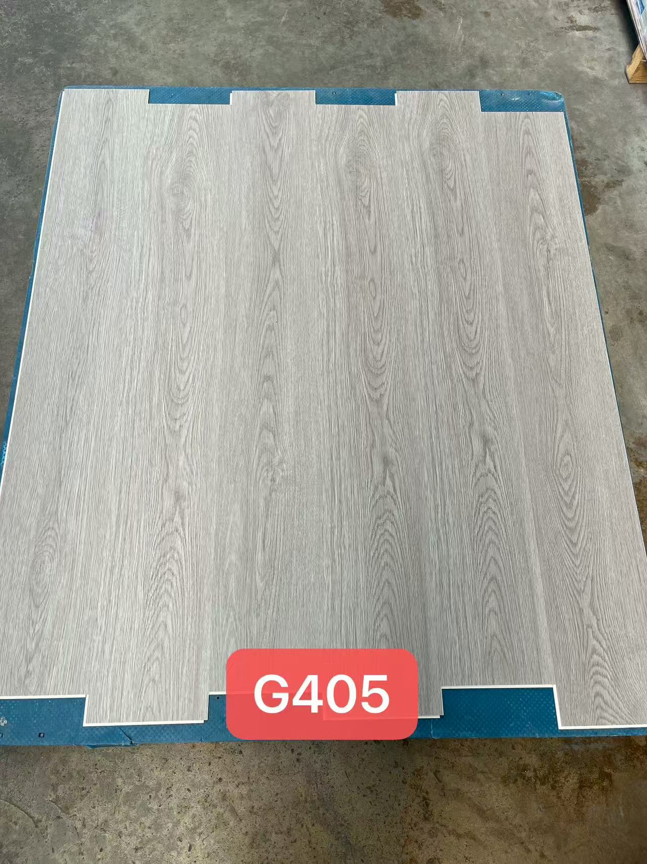 G405