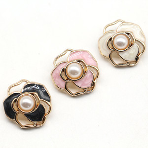 Ưa Thích Hoa Ngọc Trai Thạch Trang Trí Vuông Pha Lê Nút May Trên Thời Trang Chân Nút Cho Áo Khoác Hợp Kim - Product Image 4