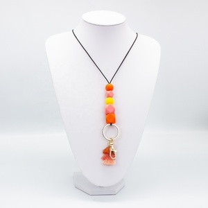 Nouvelle tendance <span class=keywords><strong>Collier</strong></span> de <span class=keywords><strong>dentition</strong></span> pour bébé sans BPA pour <span class=keywords><strong>maman</strong></span> Perles en silicone <span class=keywords><strong>Collier</strong></span> de <span class=keywords><strong>dentition</strong></span> en silicone Charmes pour bijoux - Product Image 3
