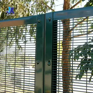 Vendita calda casa cancello disegni a buon mercato recinzioni in pvc rivestito 358 Anti arrampicata recinzione di sicurezza