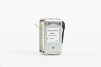 Accesorio para Interruptor de Vacío Trifásico Schneider HVX12, Electroimán de 110V, 220VDC, Capacidad de Ruptura de 16kA, 50/60Hz