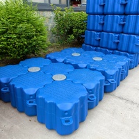 Passerelle flottante en pontons HDPE résistante aux UV, capacité de charge de 350 kg/m, couleurs personnalisables, quai flottant en plastique