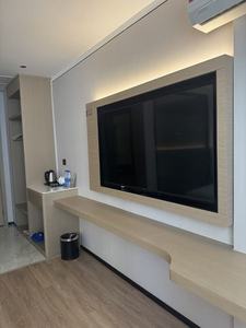 Ensemble de chambre d'hôtel moderne en mélamine pour hôtels de charme et appartements - Durable et écologique - Product Image 2