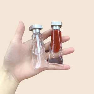 Mejor Precio, Nuevo Diseño, Envase Transparente para Brillo Labial, Tubos Vacíos para Brillo Labial con Forma de Cubo de Hielo, Tubos y Caja para Brillo Labial, Etiqueta Personalizada - Product Image 3