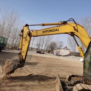 Pelle pelleteuse multifonctionnelle sur chenilles originale de la Corée Hyundai 80-7 Hyundai à haut rendement en bon état en vente - Product Image 2