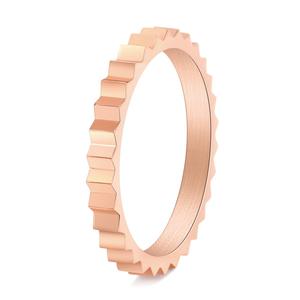 Venta al por Mayor de Anillos de Engranaje Cóncavo-Convexos Simples e Irregulares en Estilo Europeo Americano, Anillos de Titanio de Alta Gama Unisex - Product Image 4