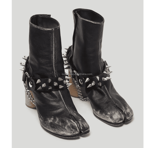 100% cuir de veau goujon en détresse fendu Tabi orteil bottes pour femmes en détresse bottes Tabi métal <span class=keywords><strong>Punk</strong></span> femmes cheville Tabi bottes cloutées - Product Image 1