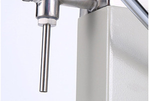 A03 Manual Small Volume Piston Essential Oil Cosmetics Lotion Bottle Paste Filling Machine 50ml - Product Image 6