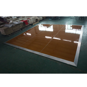 Plancher stratifié brillant portable, imitation bois, pour piste de danse de mariage - Product Image 1
