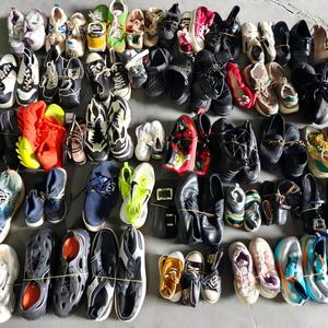 <span class=keywords><strong>Scarpe</strong></span> Usate Miste in Balle per Uomo e Donna, Vendita all'Ingrosso di Fabbrica - Product Image 6