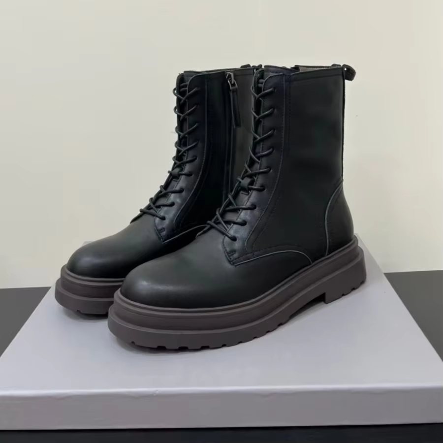 ติดต่อฉัน