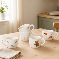 Tasses illustrées peintes à la main SWT : des couleurs ludiques pour des moments de cuisine européens et américains au quotidien