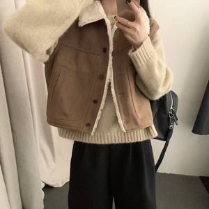 <b>Women's</b> <b>Brown</b> Sleeveless Suede <b>Vest</b> With Pocket Warm Short Woolen Outerwear Autumn Winter Loose Fit Coat - Product Image 3