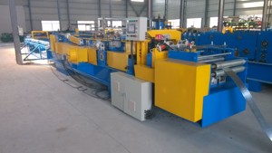 Máquina automática formadora de rollos y pernos de quilla de canal GI <span class=keywords><strong>C</strong></span> Purline Gutter - Product Image 2