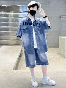 Ensemble d'Été Tendance pour Garçons, Vêtements <span class=keywords><strong>en</strong></span> <span class=keywords><strong>Jean</strong></span> avec Lettres, <span class=keywords><strong>Chemise</strong></span> à Manches Courtes et Short, Deux Pièces - Product Image 5