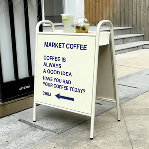 Panneau publicitaire pliable <span class=keywords><strong>en</strong></span> acier inoxydable <span class=keywords><strong>en</strong></span> forme de A pour extérieur, café, boutique, restaurant, devanture de magasin, <span class=keywords><strong>trottoir</strong></span> - Product Image 1