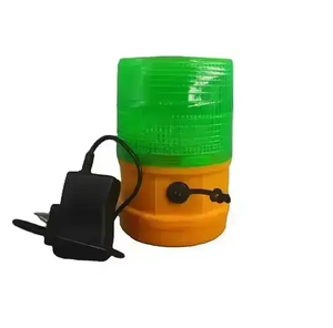 Barrera de Tráfico Magnética Fija con Luz de Advertencia LED Estroboscópica - Product Image 3