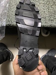 Botas de Combate Largas de Cuero Genuino TSB02 de 10 Pulgadas a 11 Pulgadas (10.5 Pulgadas) - Product Image 5