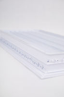 Grilles linéaires modernes en plastique fabriquées en Chine pour la climatisation, diffuseurs muraux et grilles de fenêtre pour l'alimentation en air des systèmes CVC