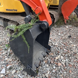 Excavatrice Kubota KX163 d'occasion, à zéro balayage de queue, avec flèche pivotante, en bon état, à prix abordable, à vendre - Product Image 4