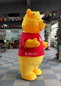 Costume Gonfiabile di <span class=keywords><strong>Winnie</strong></span> <span class=keywords><strong>the</strong></span> <span class=keywords><strong>Pooh</strong></span> di Alta Qualità 2 M/2,6m per Decorazioni Festa Cosplay Mascotte Orso di Peluche per Adulti - Product Image 3