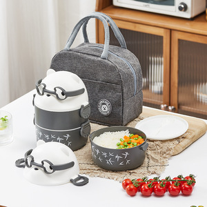 Boîte à lunch portable pour enfant en PP avec cuillère, design ours 3D mignon et écologique, boîte de rangement alimentaire micro-ondable 800 ml - Product Image 1
