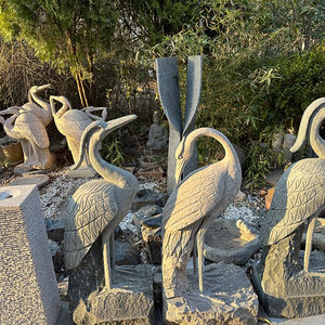 Vente en gros de statue en pierre de grue sculptée à la main de style moderne sculpture d'oiseau animal extérieur pour ornements de jardin - Product Image 2