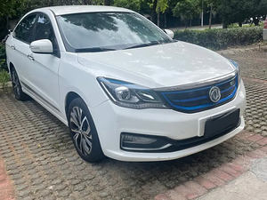 2024 Dongfeng Fengshen PHEV de alta calidad (vehículo eléctrico híbrido enchufable) EV coche 350km rango nueva energía litio buen precio" - Product Image 3