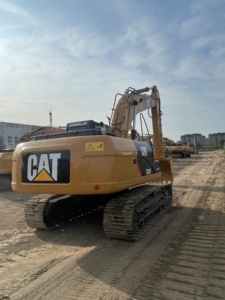 รถขุด CAT 320D ขนาด 20 ตัน รถขุดมือสองจากญี่ปุ่นแท้ ยี่ห้อ Caterpillar รุ่น 320d cat 320D2 323 325 รถขุดตีนตะขาบมือสอง - Product Image 3