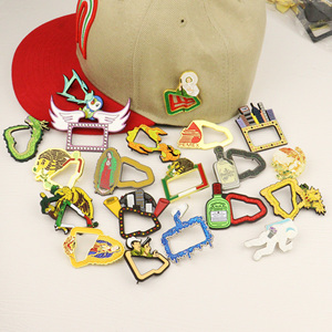 Mode personnalisé jésus <span class=keywords><strong>judas</strong></span> chapeau broche bord-it chapeau pince personnalisé paillettes bord pince balle de golf marqueur chapeau Clips - Product Image 1