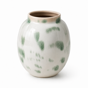 Vase à fleurs en céramique blanche sculpturale asymétrique abstraite moderne, vase en poterie blanche mate pour la décoration de la maison - Product Image 1