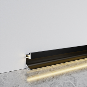 Profilé <span class=keywords><strong>de</strong></span> <span class=keywords><strong>plinthe</strong></span> en aluminium moderne <span class=keywords><strong>de</strong></span> 6 cm <span class=keywords><strong>de</strong></span> hauteur avec LED intégrées pour cuisine, profilé <span class=keywords><strong>de</strong></span> jointure murale pour base d'armoire - Product Image 6