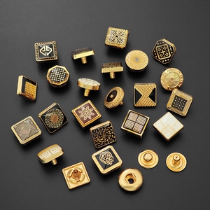 Boutons pression en alliage de zinc écologiques personnalisés OEM pour vêtements Kandura et arabes Thobe à motif rectangulaire - Product Image 3