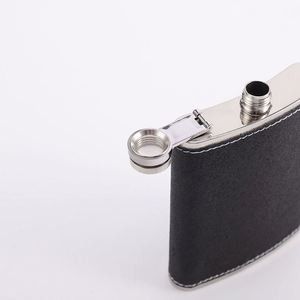 ขวดเหล็กสแตนเลส Xdh722 ปรับแต่งโลโก้ได้ ของขวัญส่งเสริมการขาย ขวดเหล้าวิสกี้ขนาด 6 ออนซ์ หุ้มหนัง PU พร้อมชุดกรวย - Product Image 4