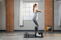 BNcompany Material de acero Deep Sissy Squat Bench Resistencia ajustable Máquina de ejercicio de piernas Estación de gimnasio en casa multifunción