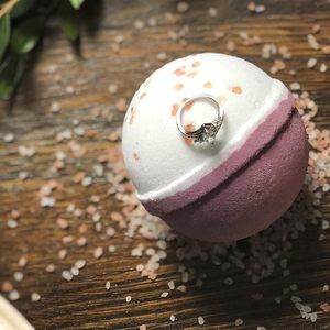 Marque privée Bombes de bain biologiques colorées en forme de beignet Bain à bulles pour enfants Bain végétalien Fizzer Donut Bombe de bain Coffret cadeau pour la douche - Product Image 2