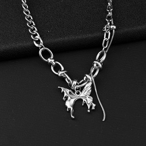 New Retro Simple <b>Titanium</b> Steel Butterfly Shaped Pendant Necklace Popular Design Women's Necklaces Fashion Jewelry Wholesale - Product Image 3